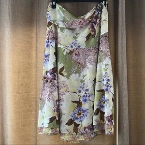 Floral layered skirt. Elegant style and fit. Never worn